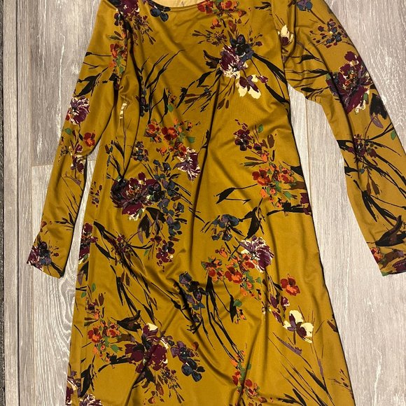 Betsy's Boutique Shop Small Polyester/Spandex Midi-Dress - Picture 1 of 12